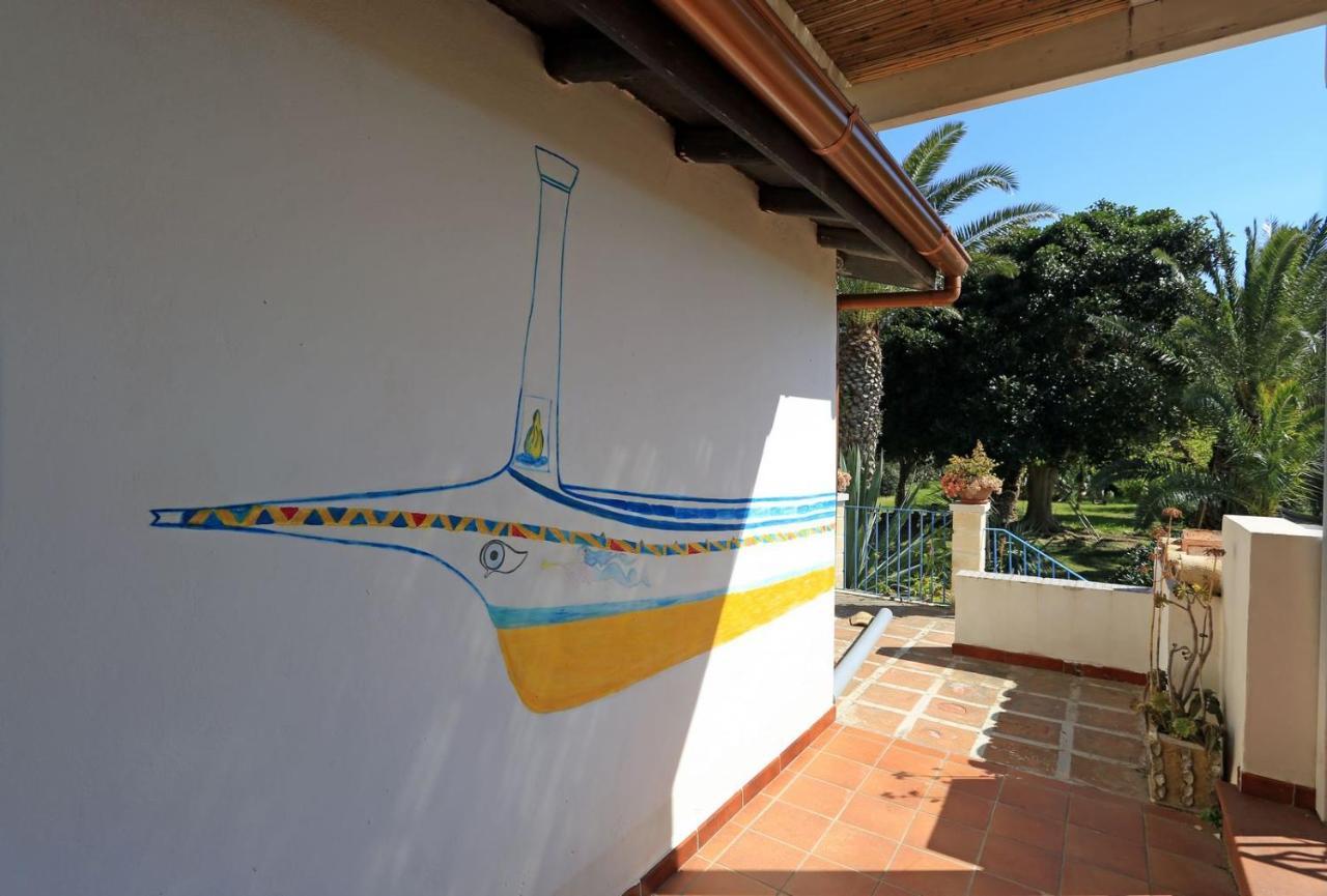Villa Delle Terrazze Punta Secca Eksteriør bilde