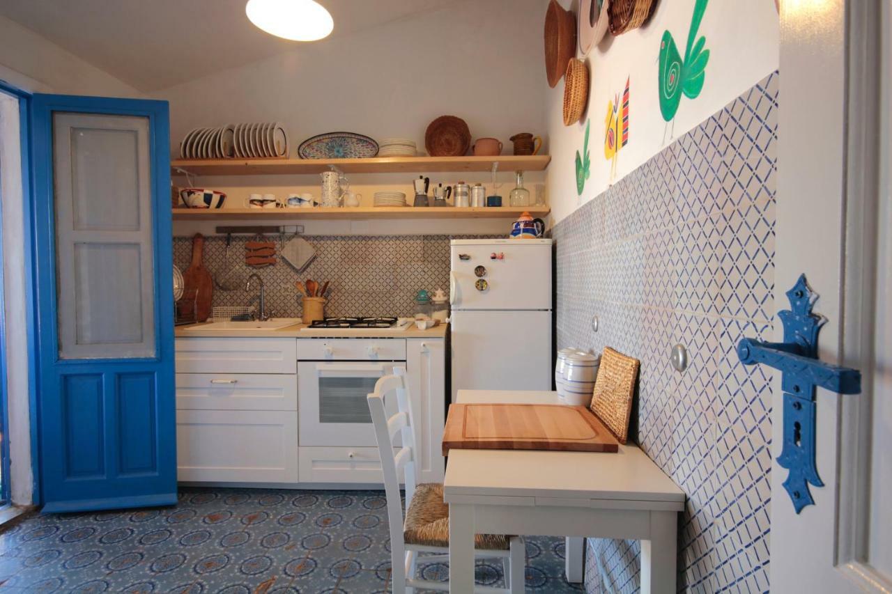 Villa Delle Terrazze Punta Secca Eksteriør bilde